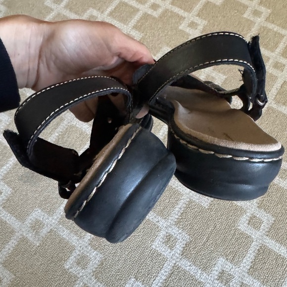 Clarks Collection Leather Comfort Sandals Brown Stitch Slingback Shoes Size 7 - Picture 5 of 9